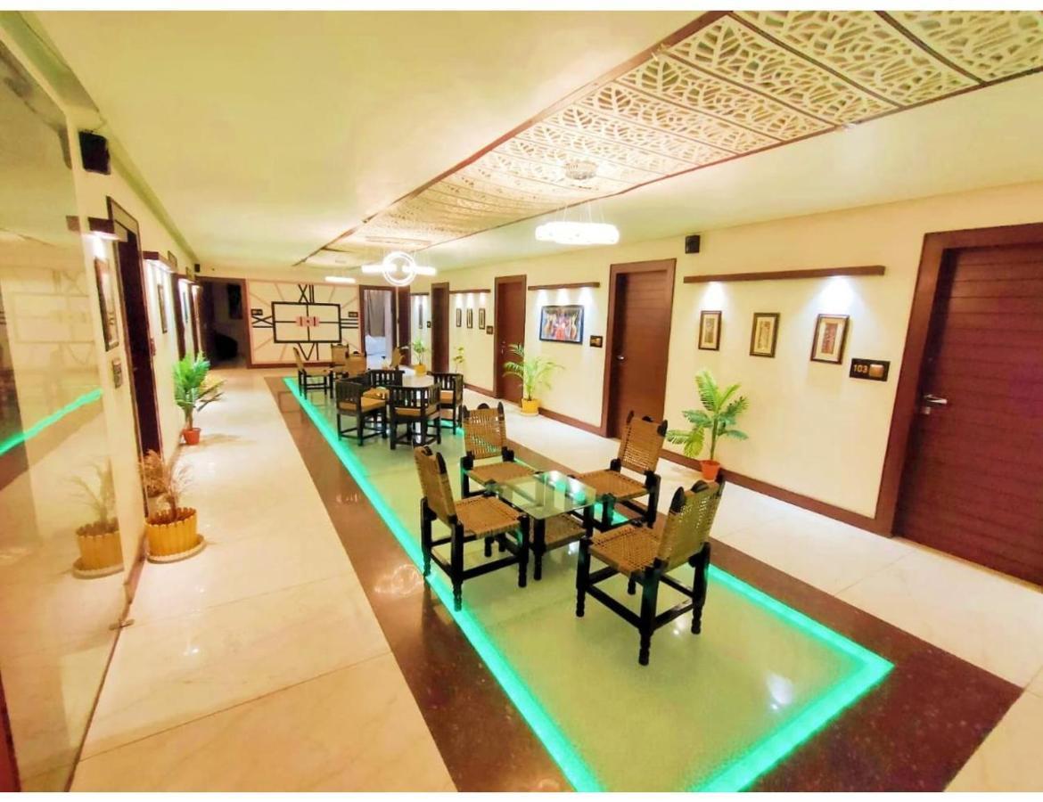 Hotel The Royal, Sehore Bagian luar foto