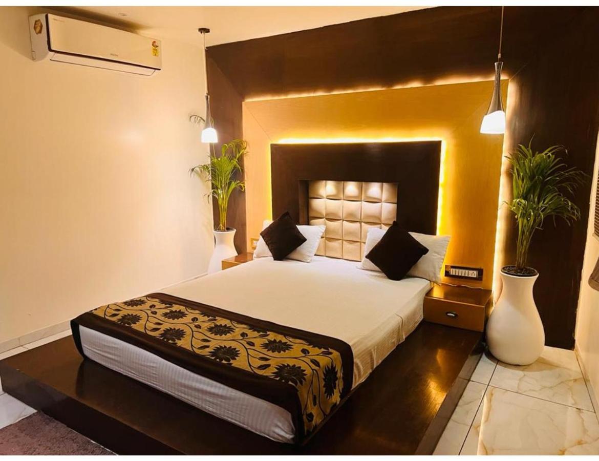 Hotel The Royal, Sehore Bagian luar foto